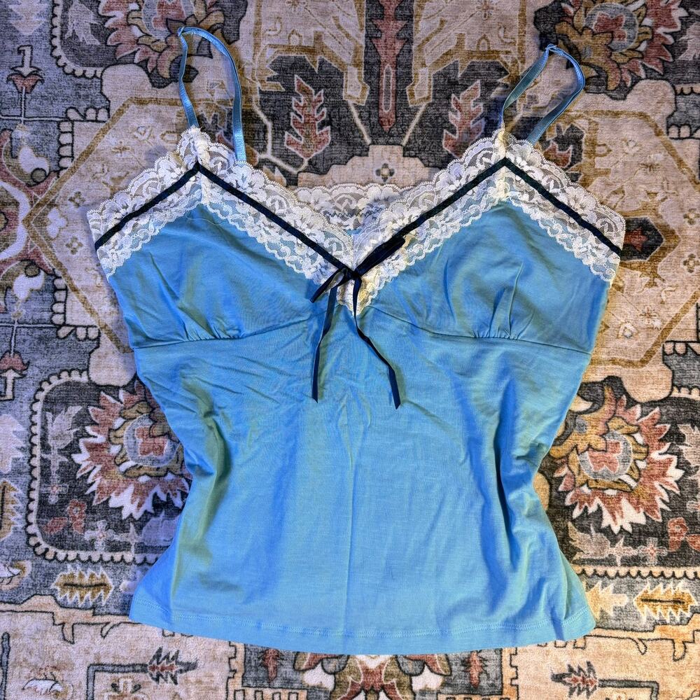 Deadstock Y2K lace Cami tank top women’s size Medium vintage coquette baby doll